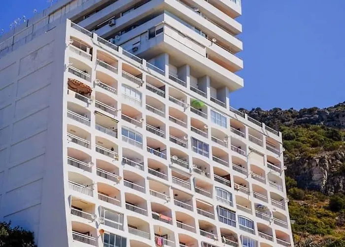 Endless Summer Sesimbra